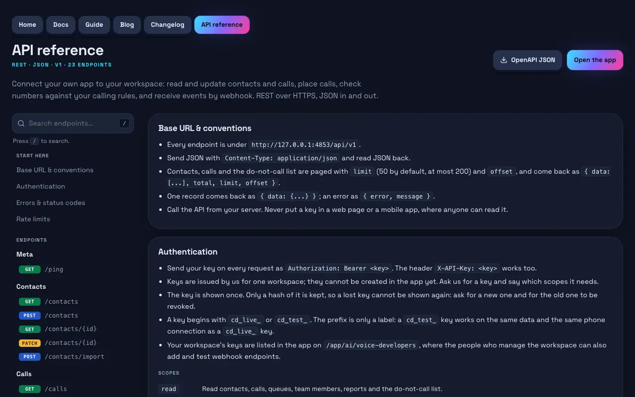 Referința API cu meniul lateral, autentificarea și punctele terminale.
